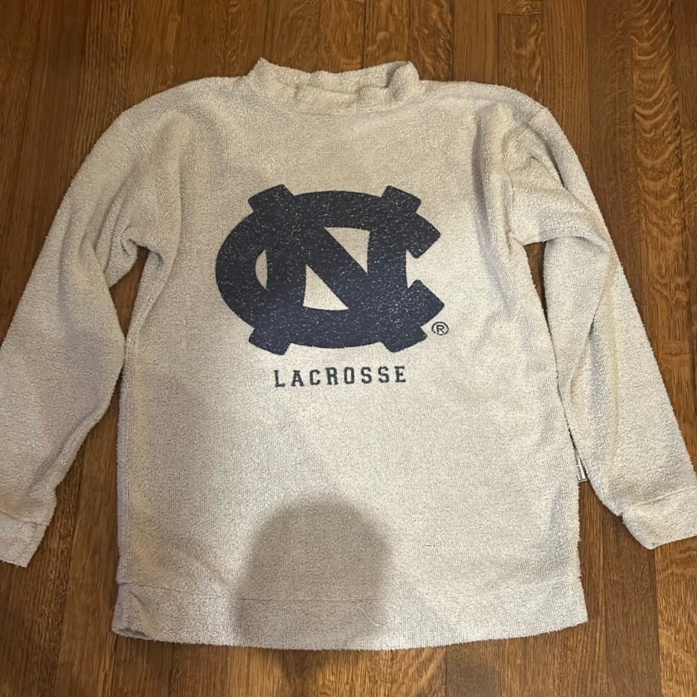 North Carolina Lacrosse wooly threads sweatshirt UNC